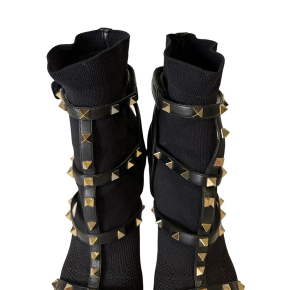 Valentino Garavani Bodytech Rockstud Black Ankle Boot Size 38.5 - Picture 11 of 16